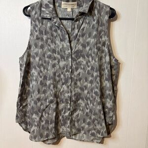 Cloth & Stone Gray Abstract Sleeveless Blouse